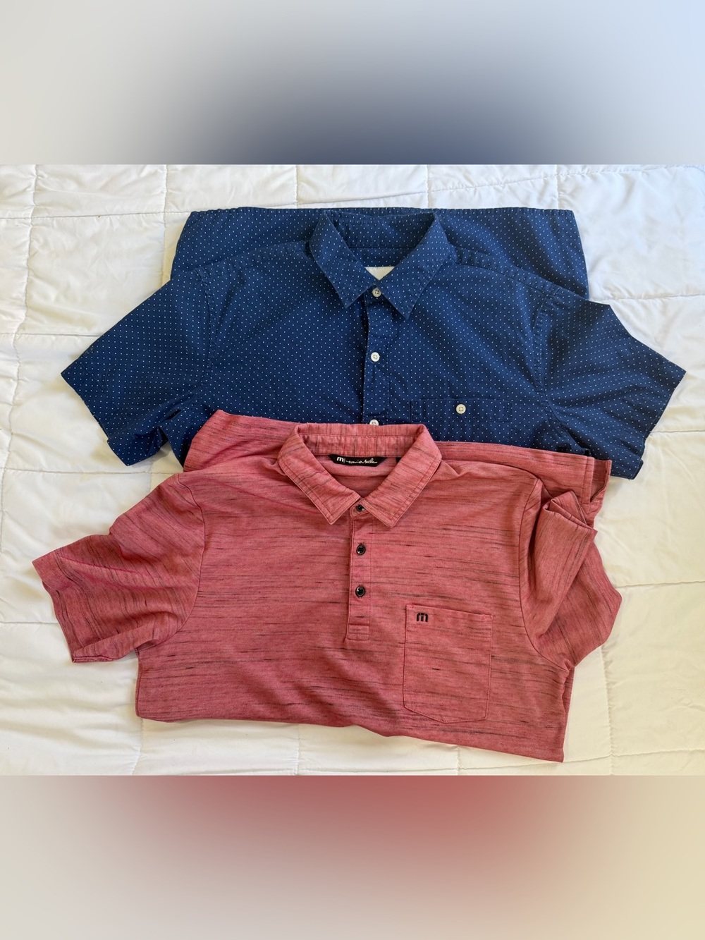Bundle of 2 Travis Mathew Heathered Crimson & American Eagle Polo Size M